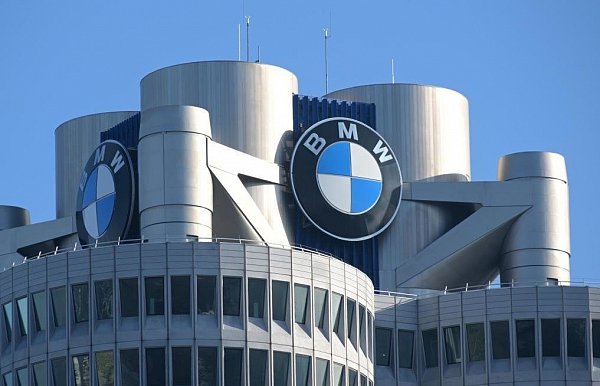 Photo of BMW verknüpft Management- und Vorstandsgehälter mit Klimazielen
