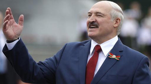 Photo of Proteste in Belarus: Putin bietet Lukaschenko offenbar Hilfe an