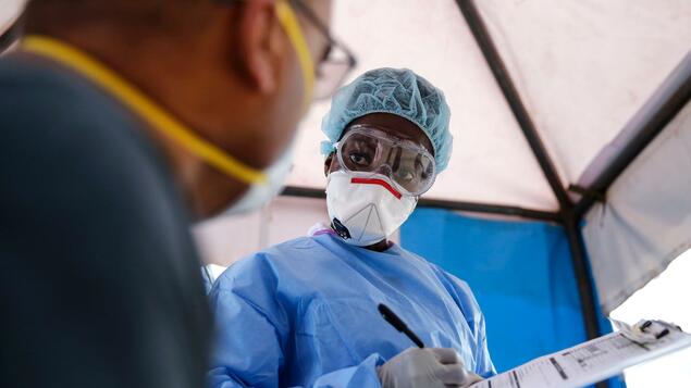 Photo of Schuldenkrise und teurer Sauerstoff: Welche Probleme verursacht die Koronpandemie in Afrika – Politik